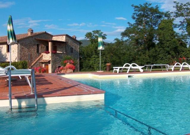 Borgo Il Villino Vendégház Casole dʼElsa Kültér fotó