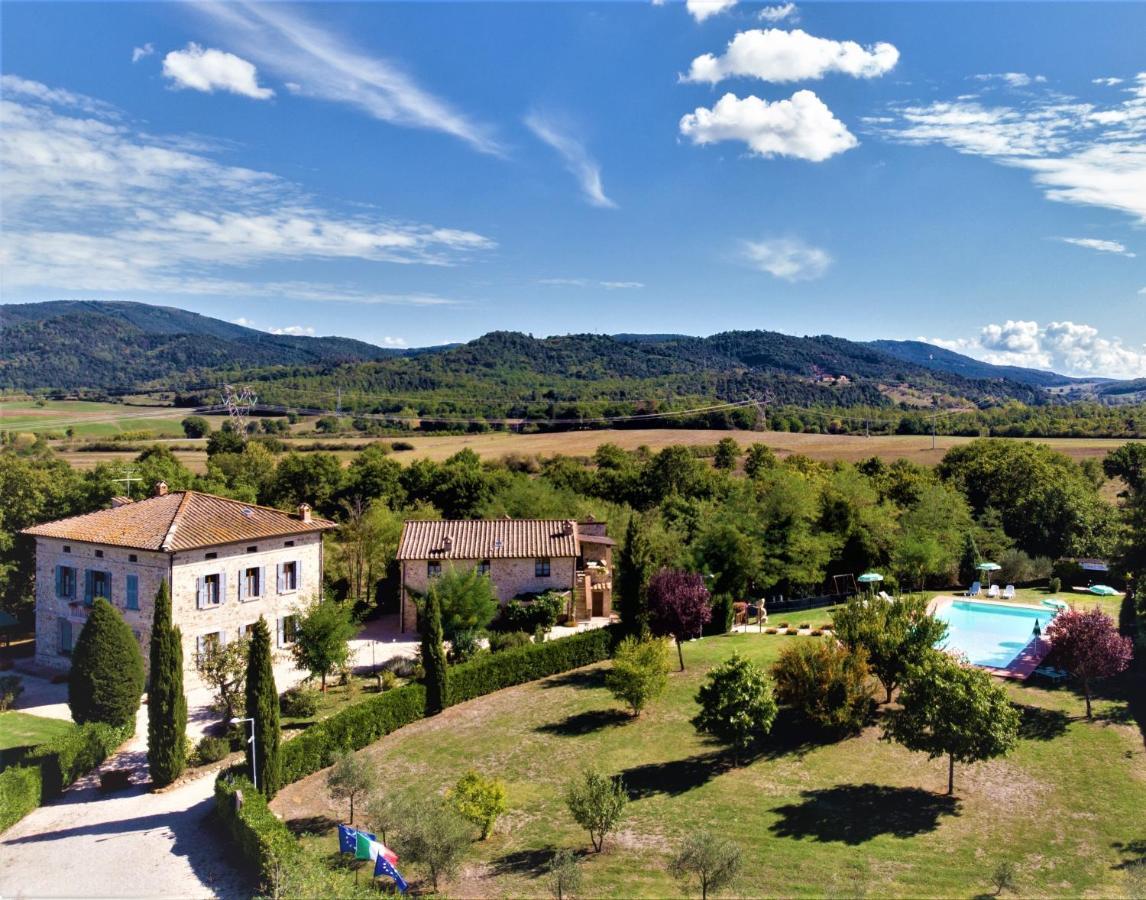 Borgo Il Villino Vendégház Casole dʼElsa Kültér fotó