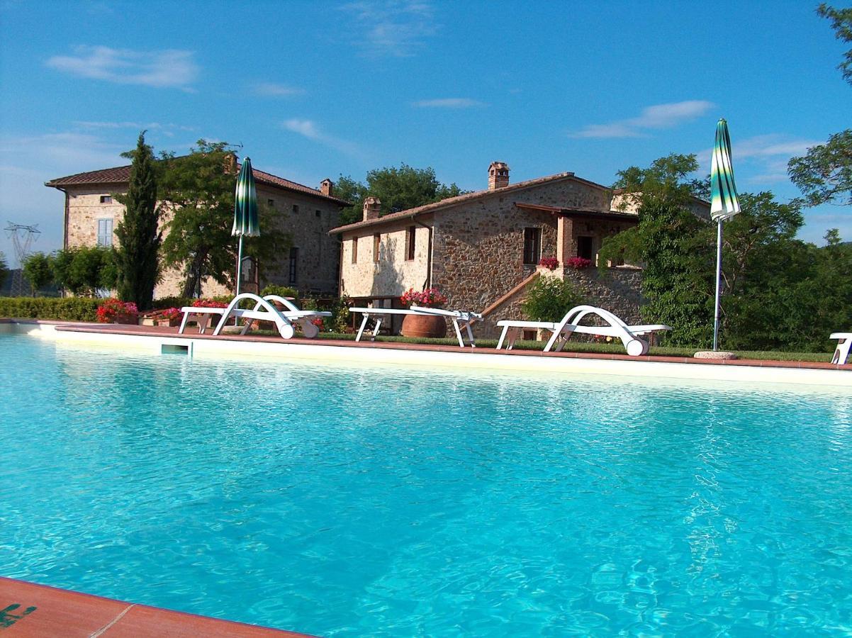 Borgo Il Villino Vendégház Casole dʼElsa Kültér fotó