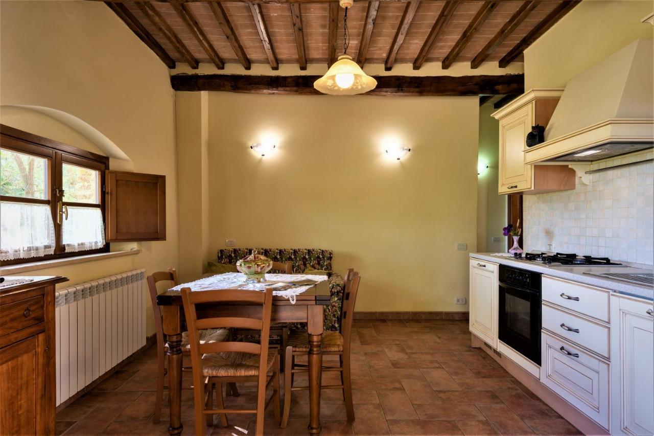 Borgo Il Villino Vendégház Casole dʼElsa Kültér fotó