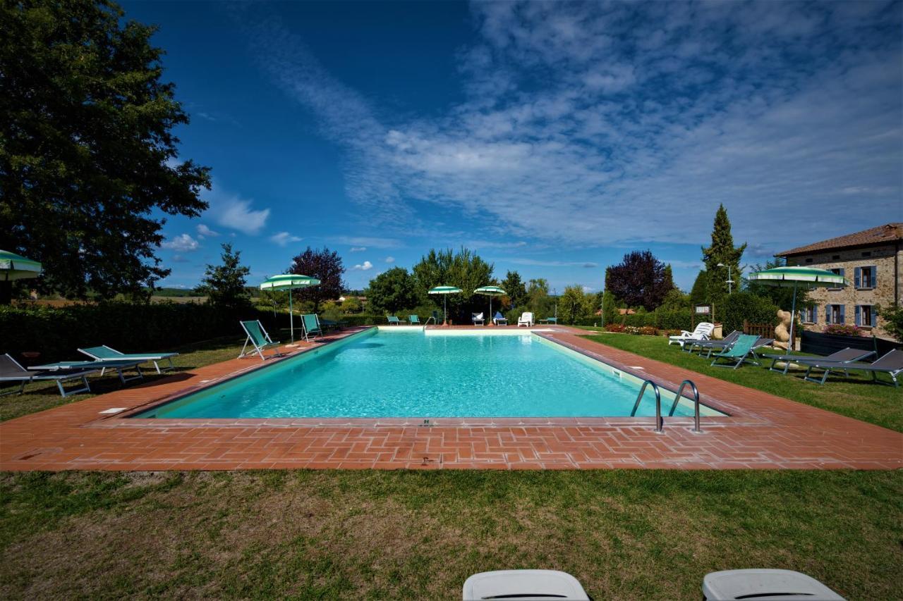 Borgo Il Villino Vendégház Casole dʼElsa Kültér fotó