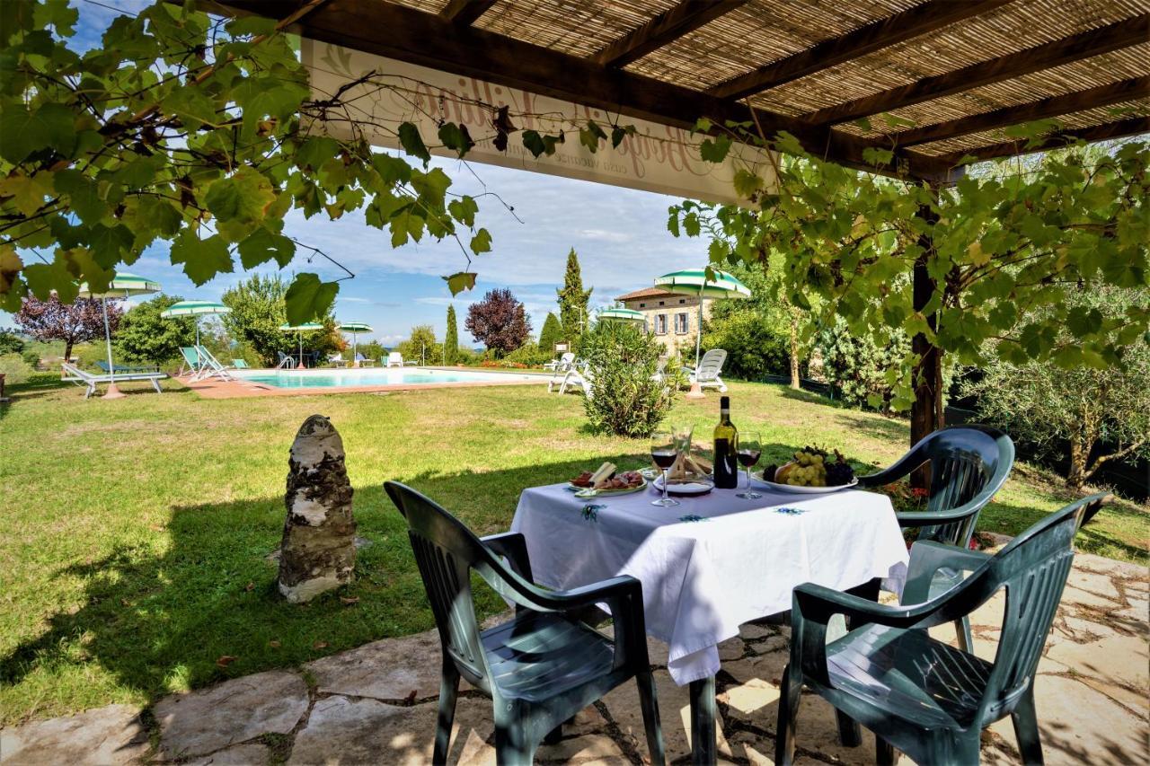 Borgo Il Villino Vendégház Casole dʼElsa Kültér fotó