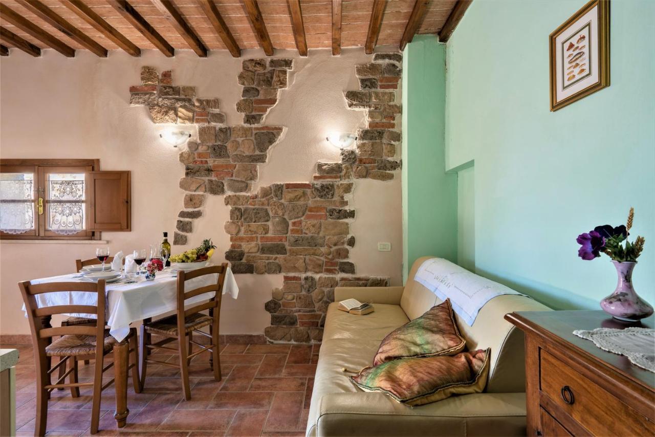 Borgo Il Villino Vendégház Casole dʼElsa Kültér fotó