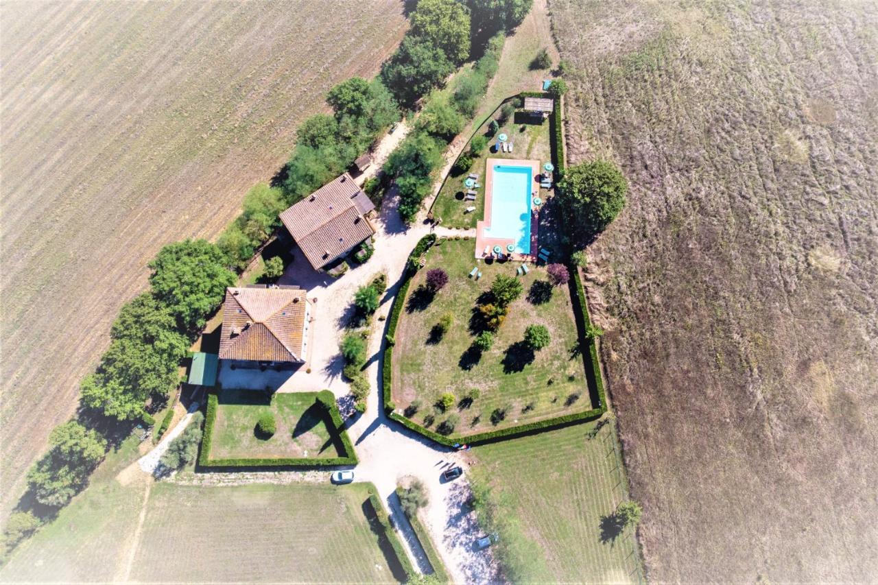 Borgo Il Villino Vendégház Casole dʼElsa Kültér fotó