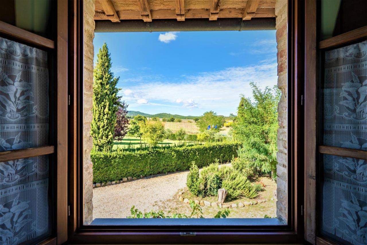 Borgo Il Villino Vendégház Casole dʼElsa Kültér fotó