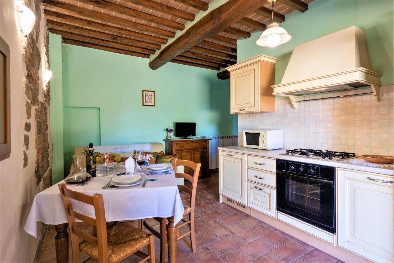 Borgo Il Villino Vendégház Casole dʼElsa Kültér fotó